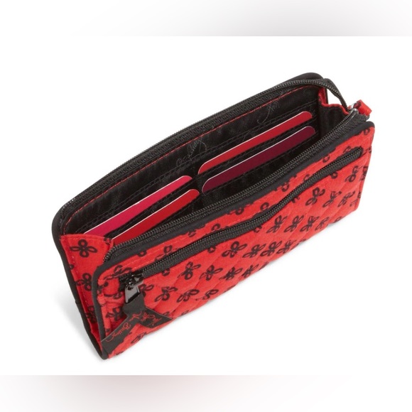 Vera Bradley: Red and Black Wallet Organizer - Picture 3 of 15